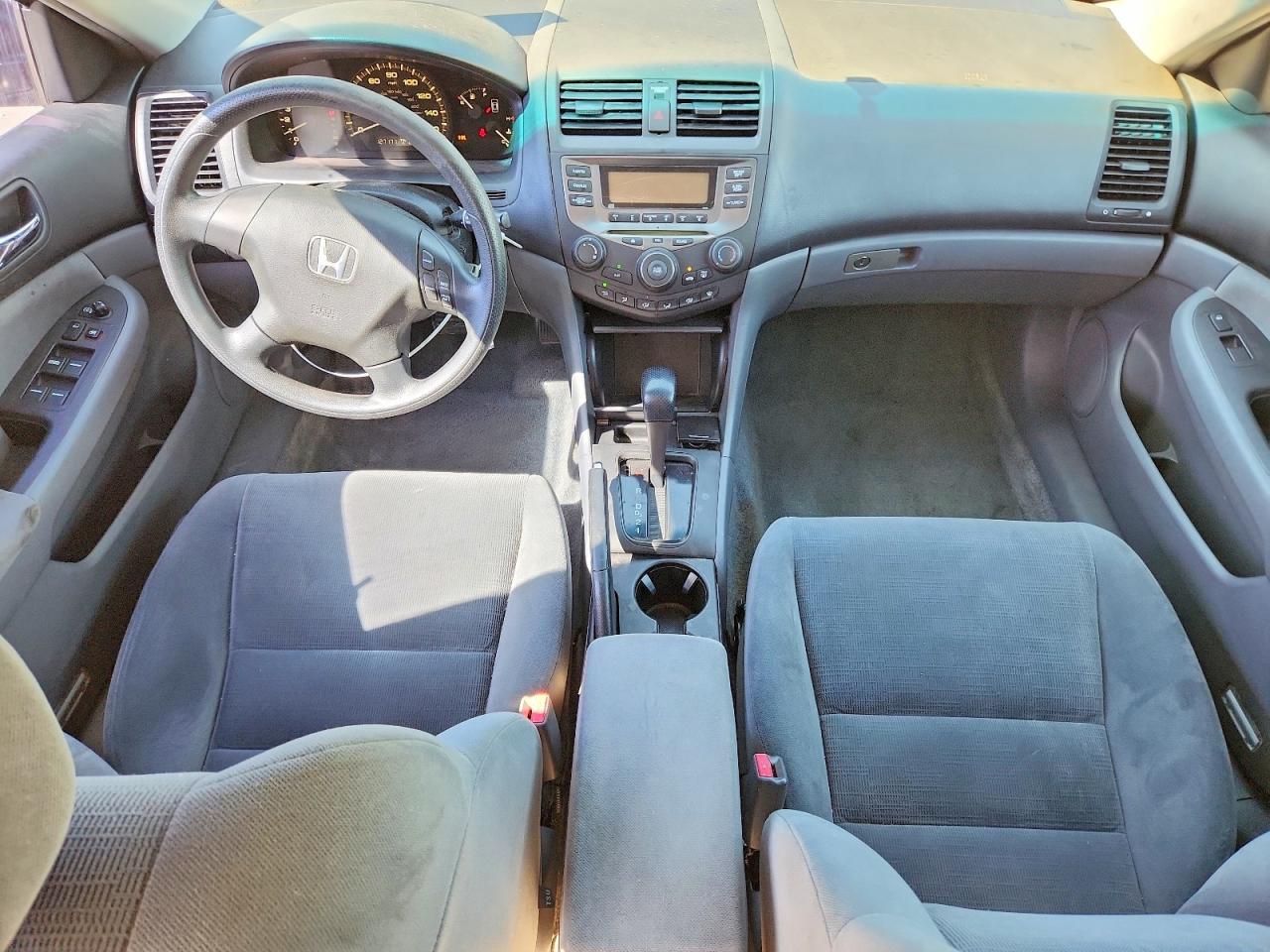 2007 HONDA ACCORD LX photo 8
