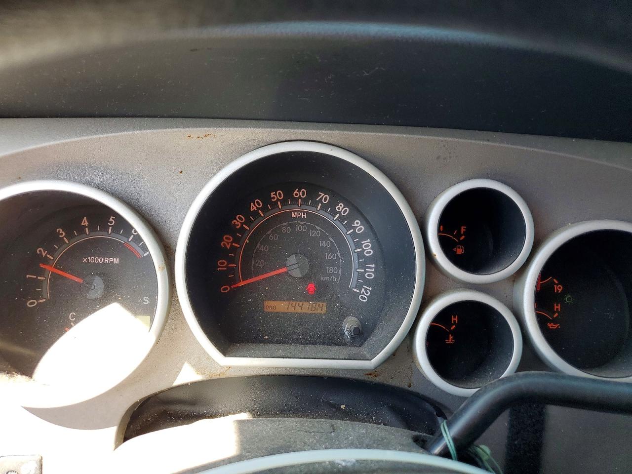 2010 TOYOTA TUNDRA photo 17