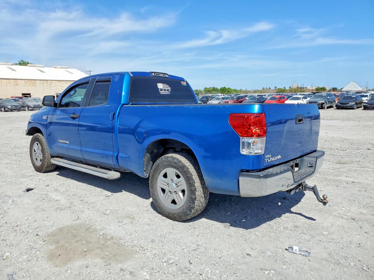 2010 TOYOTA TUNDRA photo 3