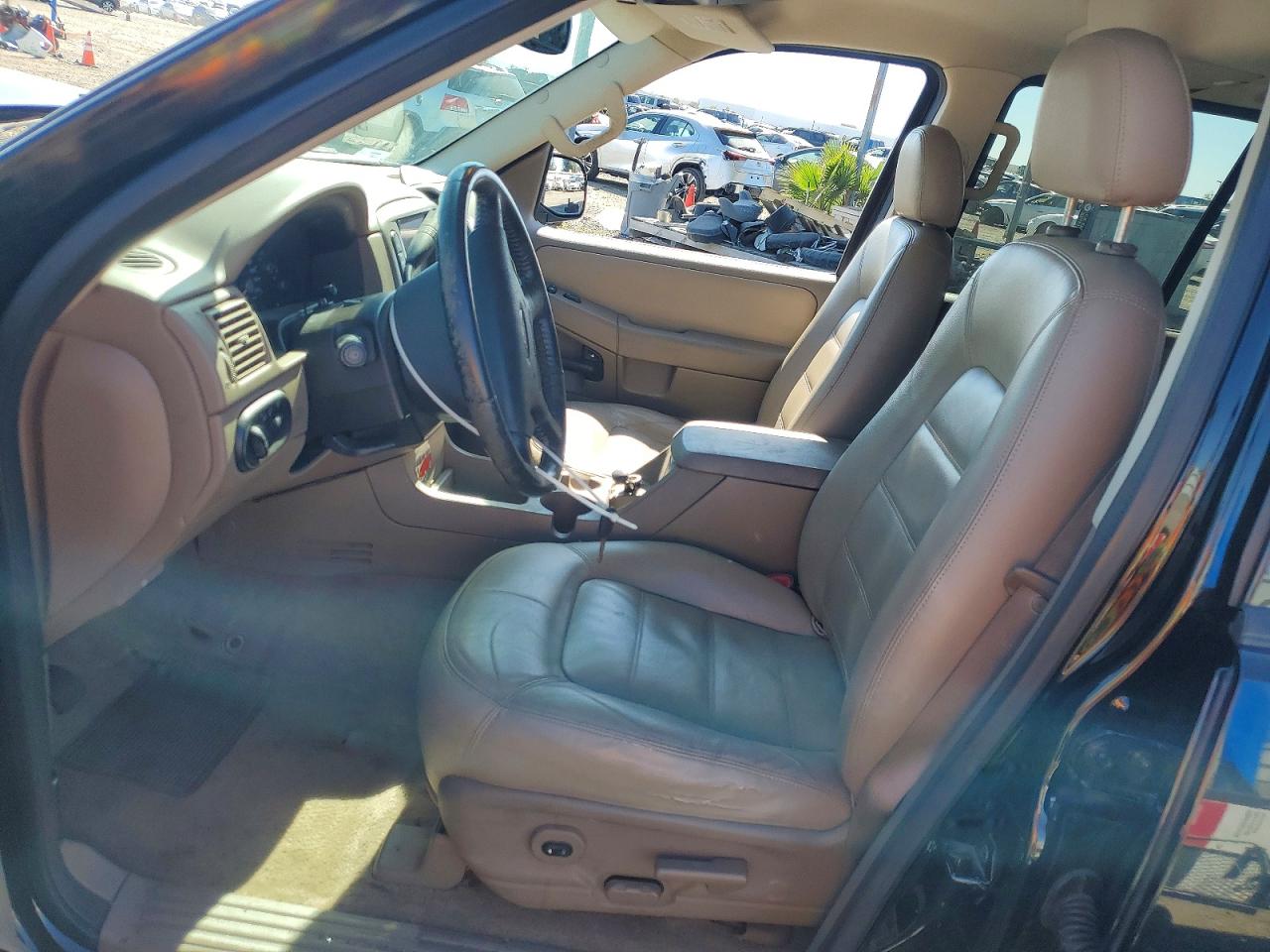 2005 FORD EXPLORER XLT photo 13