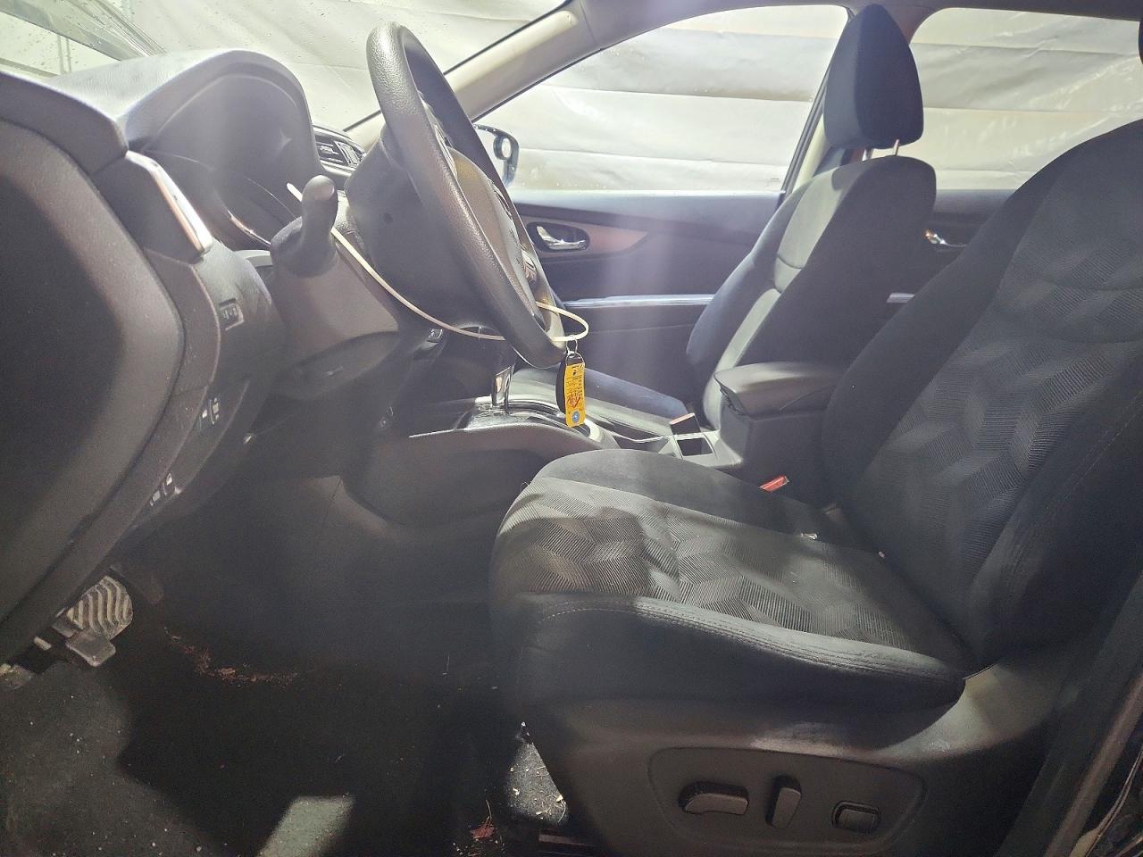 2014 NISSAN ROGUE SV photo 25