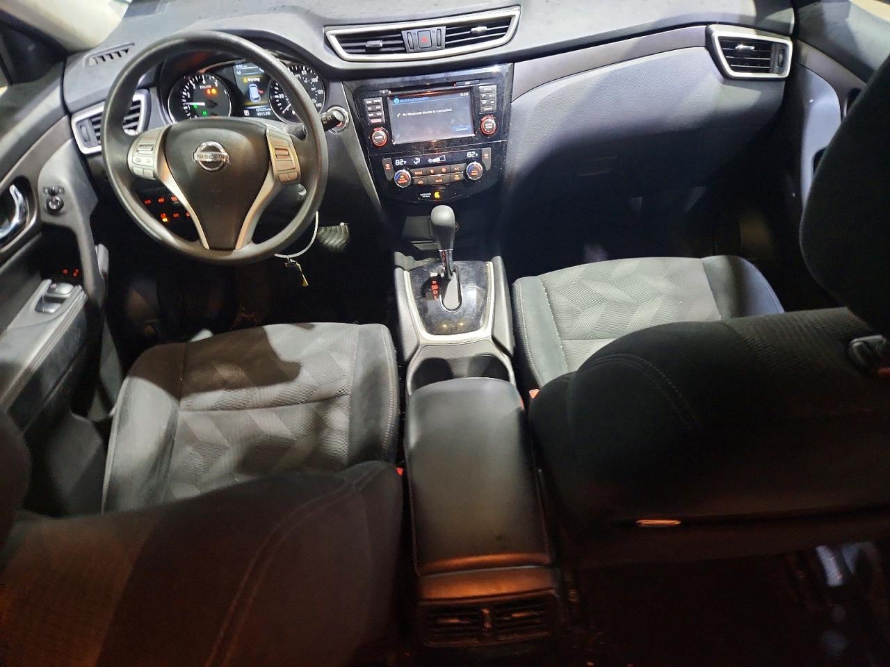 2014 NISSAN ROGUE SV photo 29