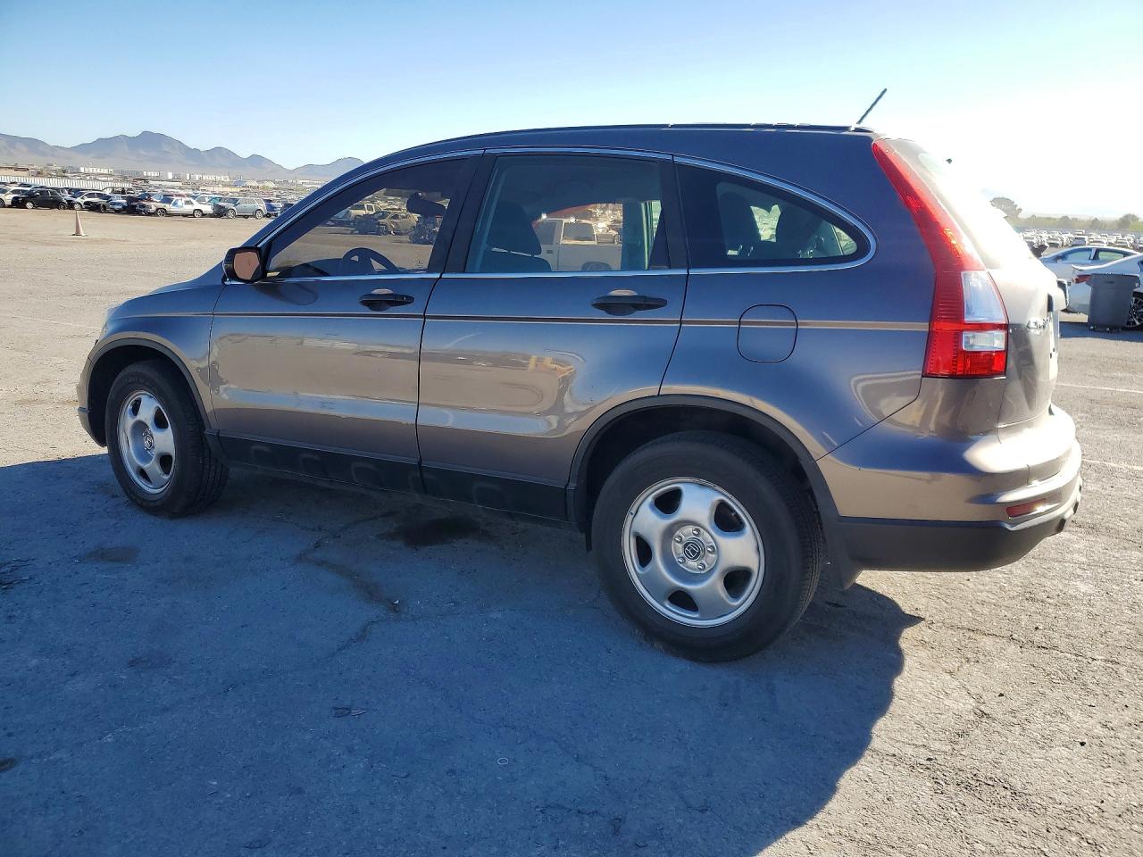 2010 HONDA CR-V photo 4