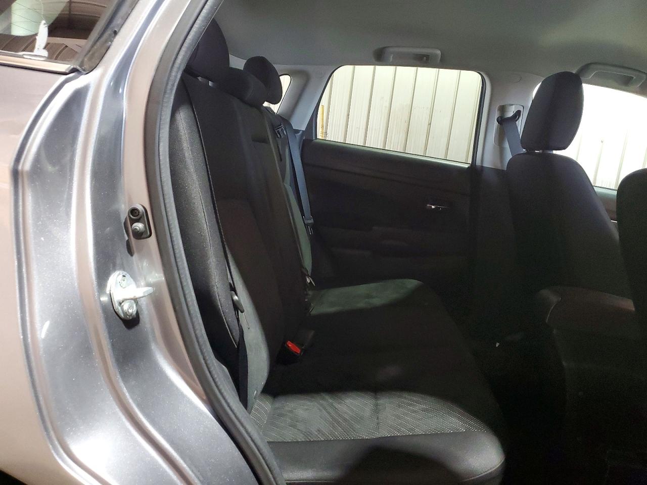 2015 MITSUBISHI OUTLANDER SPORT SE photo 21