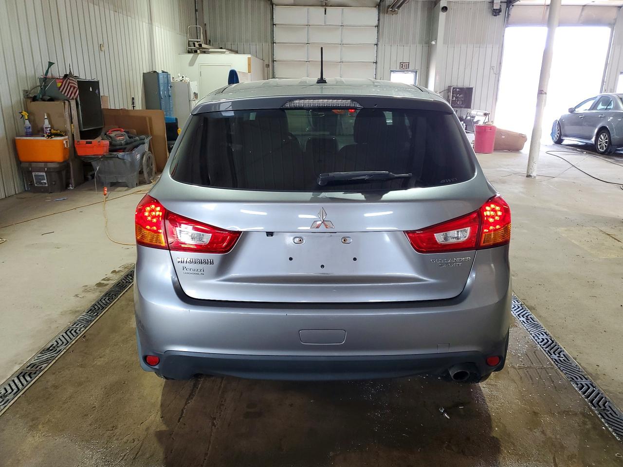 2015 MITSUBISHI OUTLANDER SPORT SE photo 11