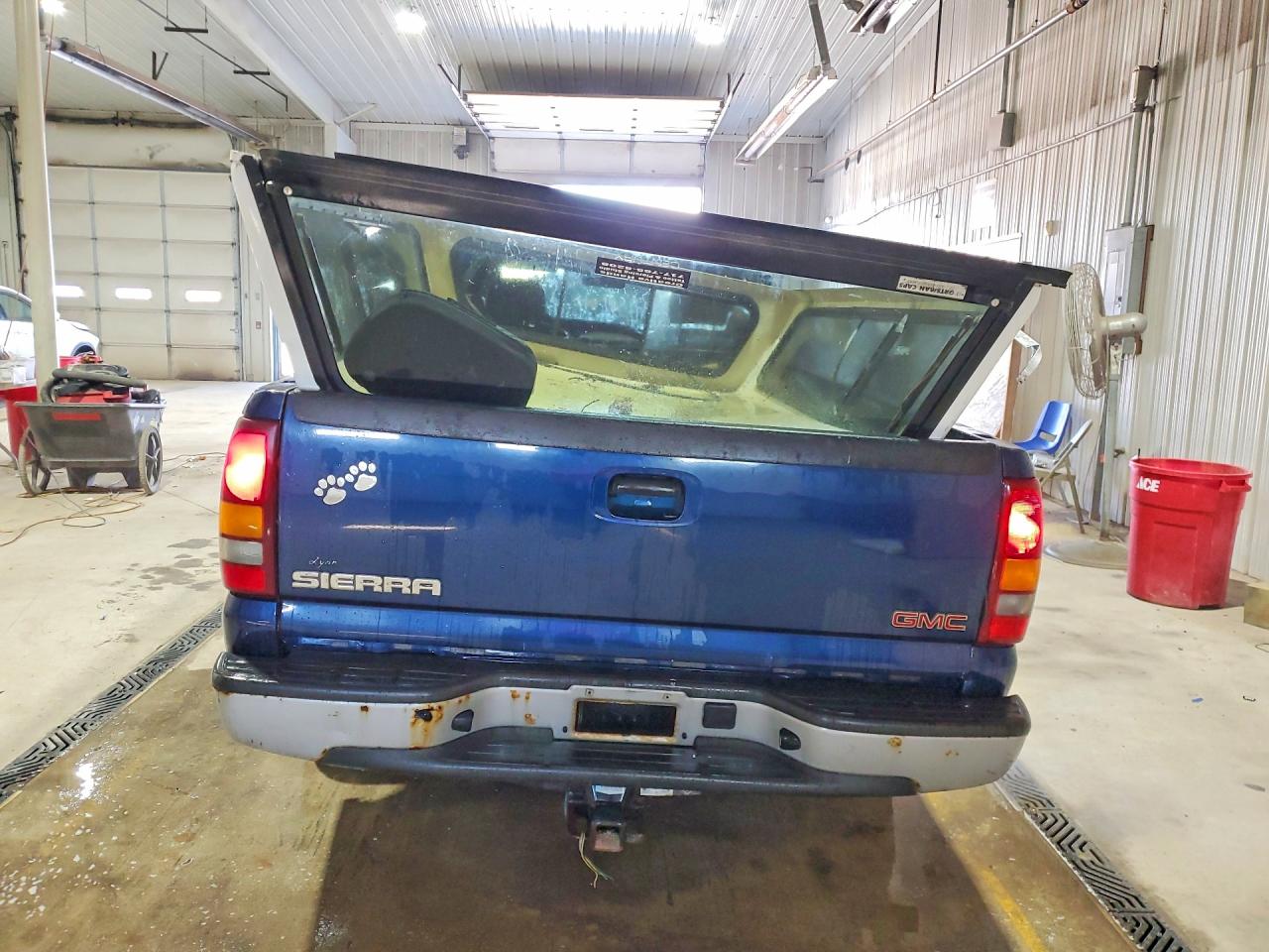 2002 GMC NEW SIERRA K1500 photo 6