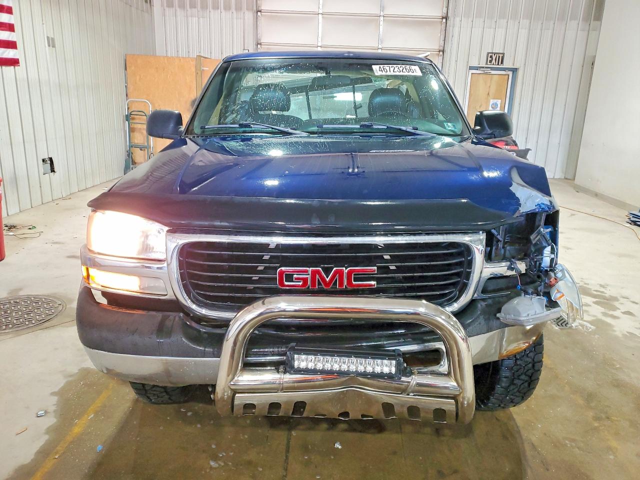 2002 GMC NEW SIERRA K1500 photo 5