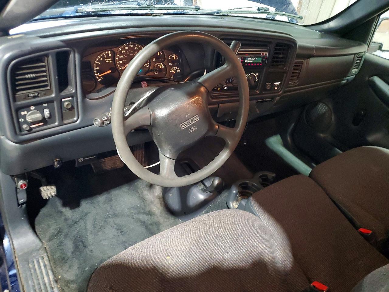 2002 GMC NEW SIERRA K1500 photo 8