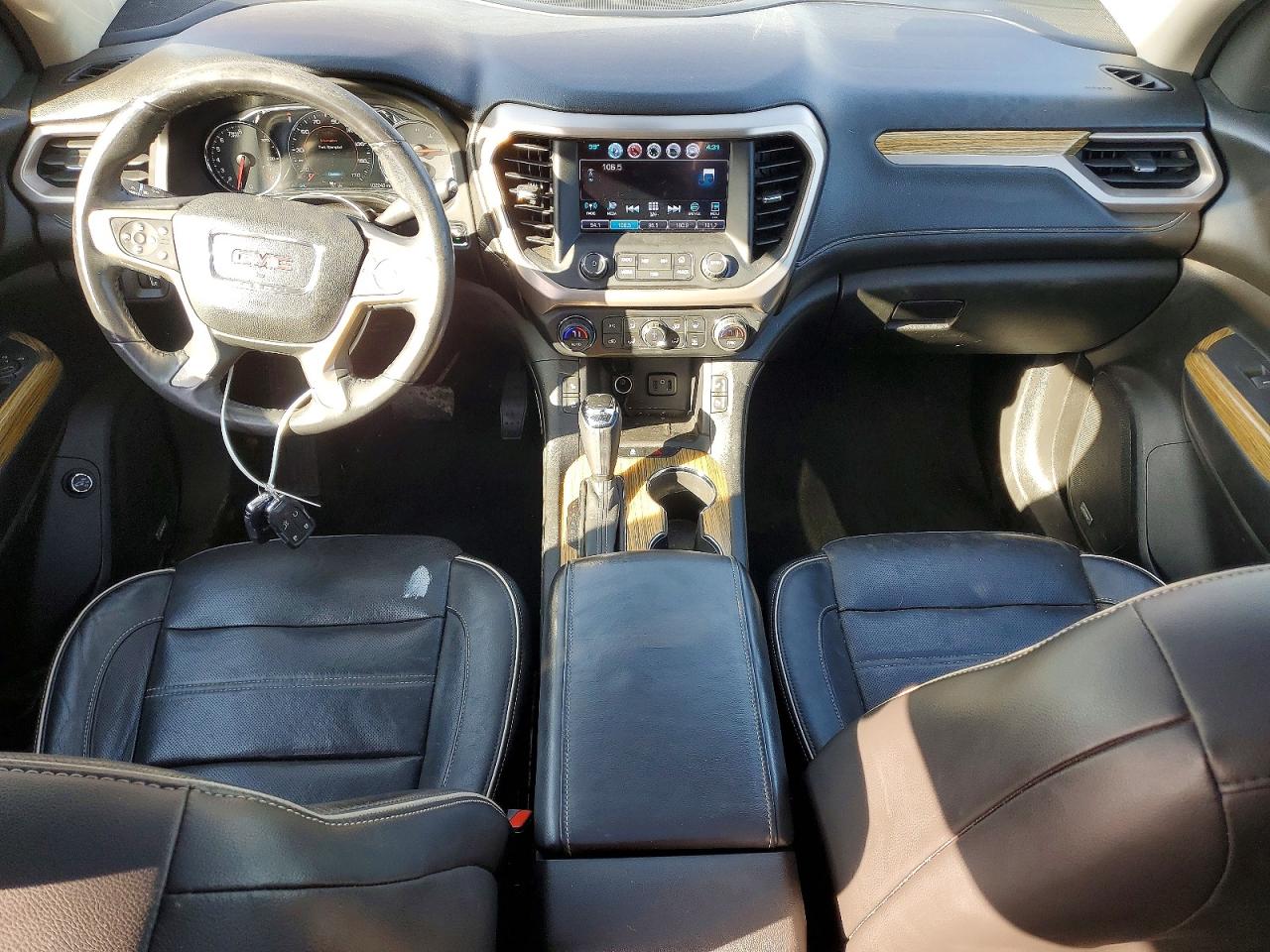 2017 GMC ACADIA DENALI photo 8