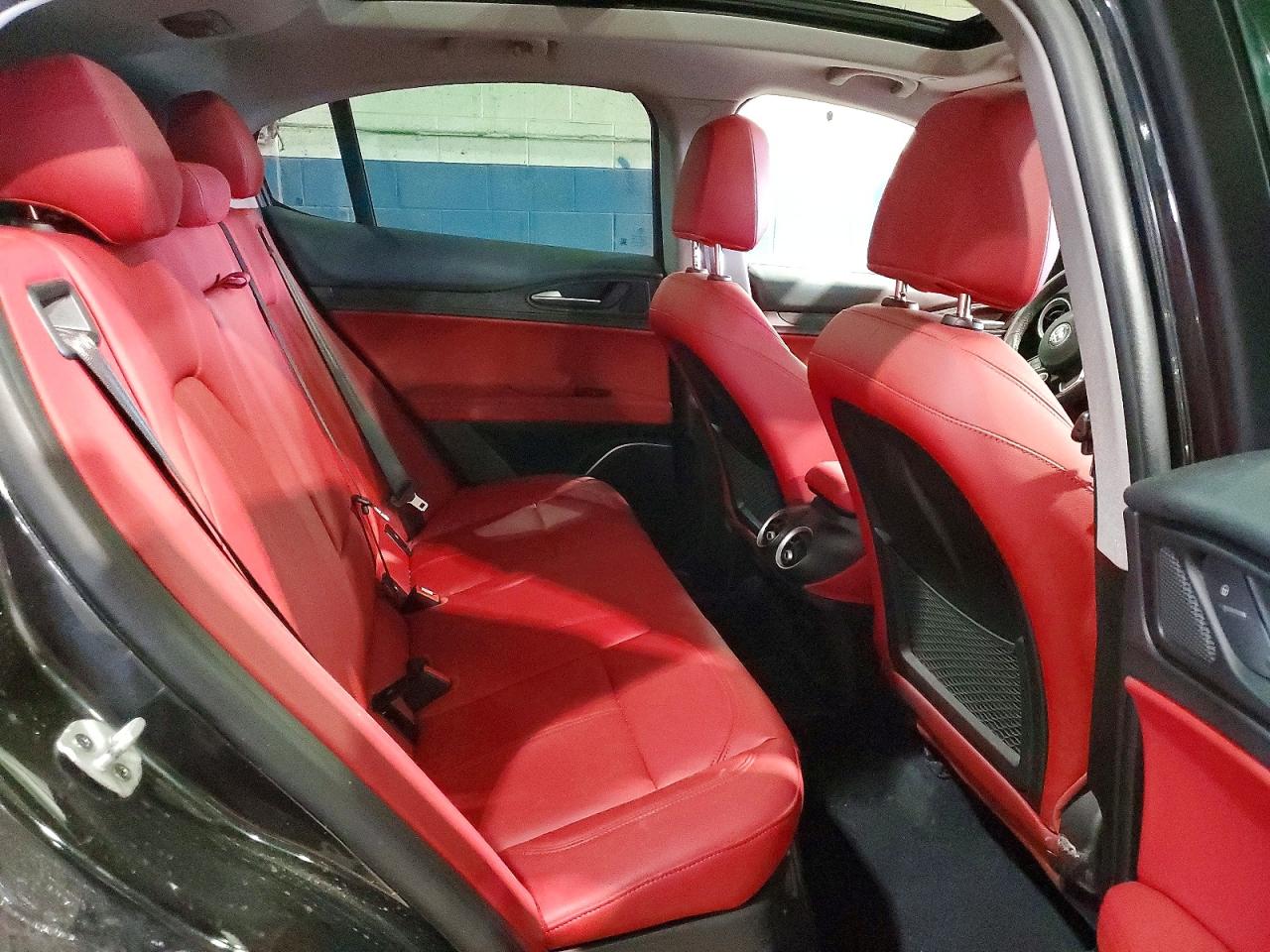 2021 ALFA ROMEO STELVIO SPORT photo 21