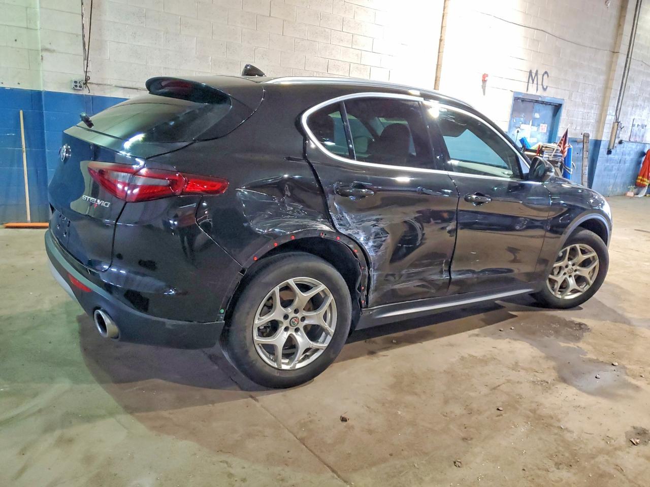 2021 ALFA ROMEO STELVIO SPORT photo 5