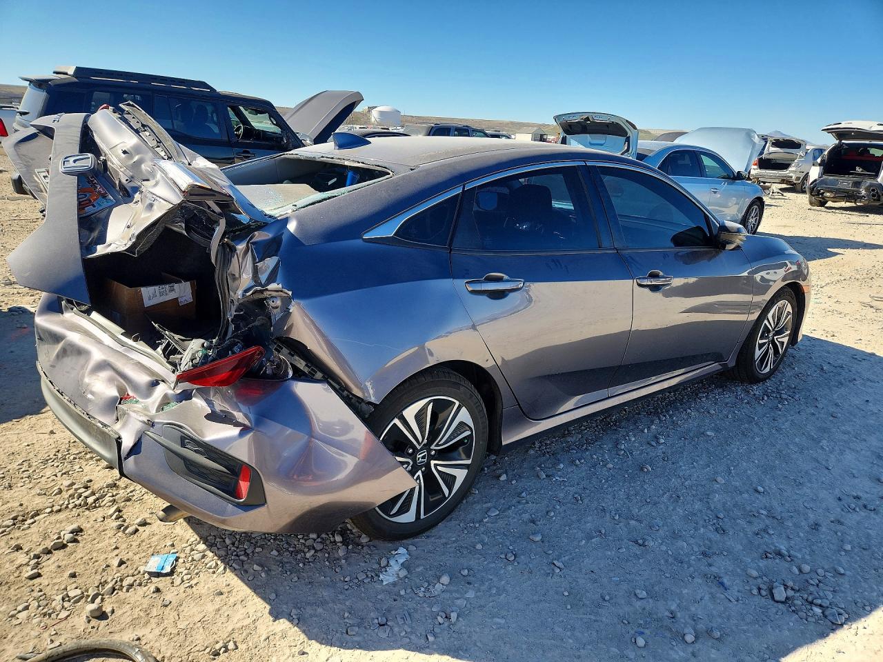 2017 HONDA CIVIC EX photo 3