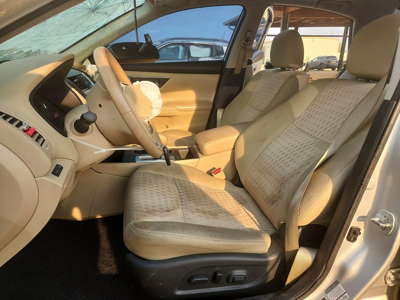 2016 NISSAN ALTIMA 2.5 SV photo 13