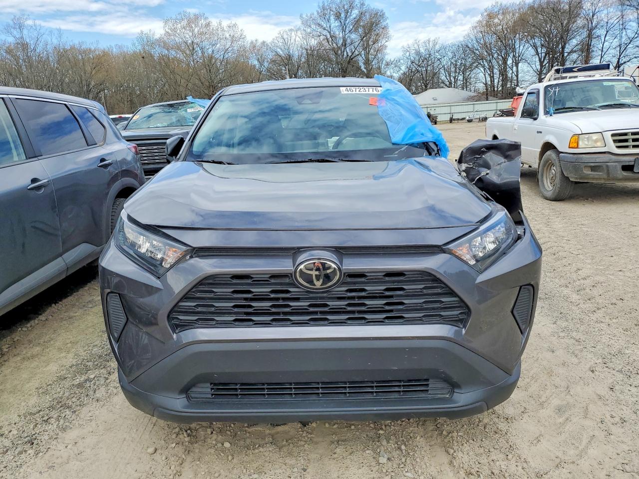 2022 TOYOTA RAV4 LE photo 9