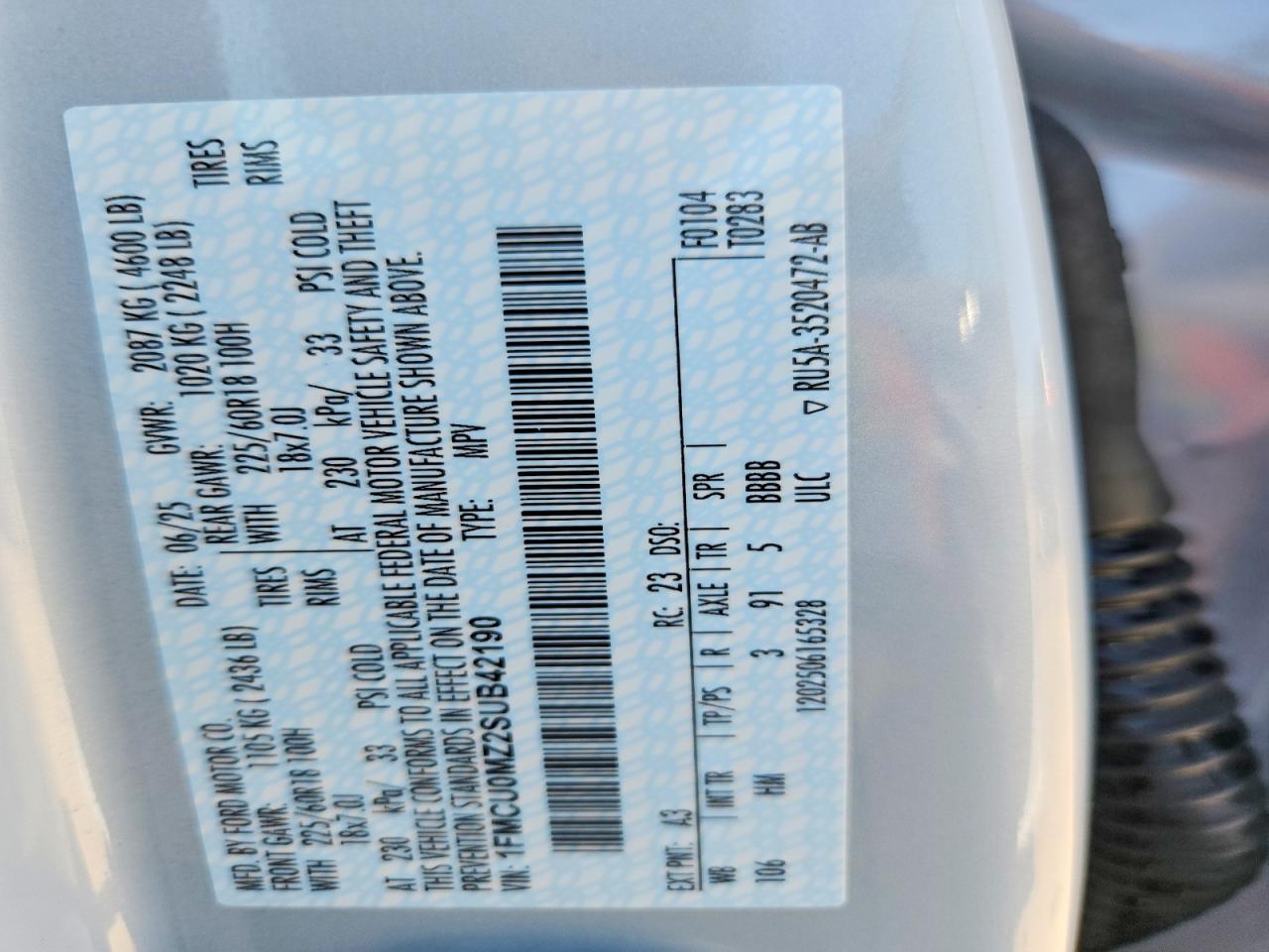 2025 FORD ESCAPE ST LINE photo 25