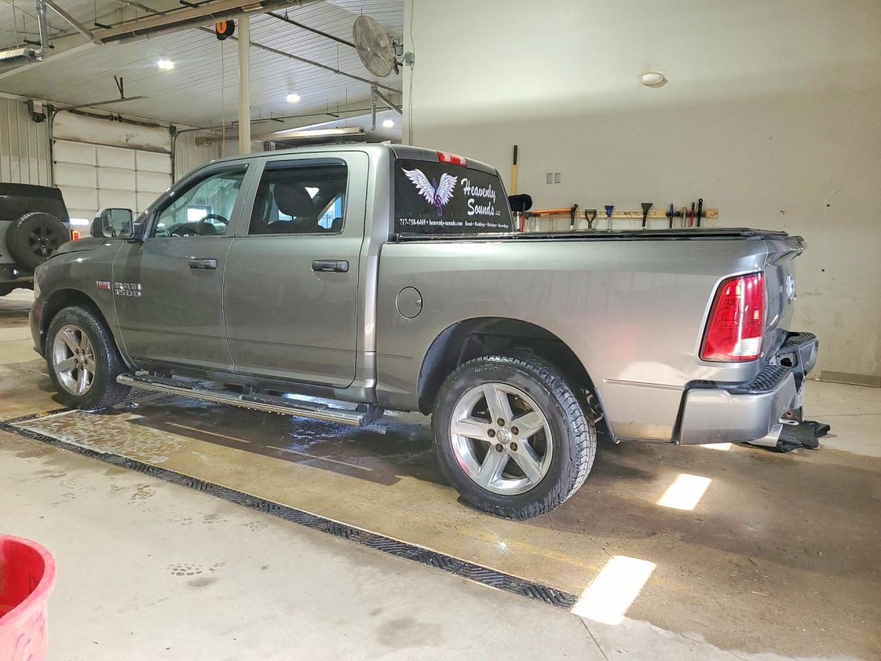2013 RAM 1500 ST photo 4