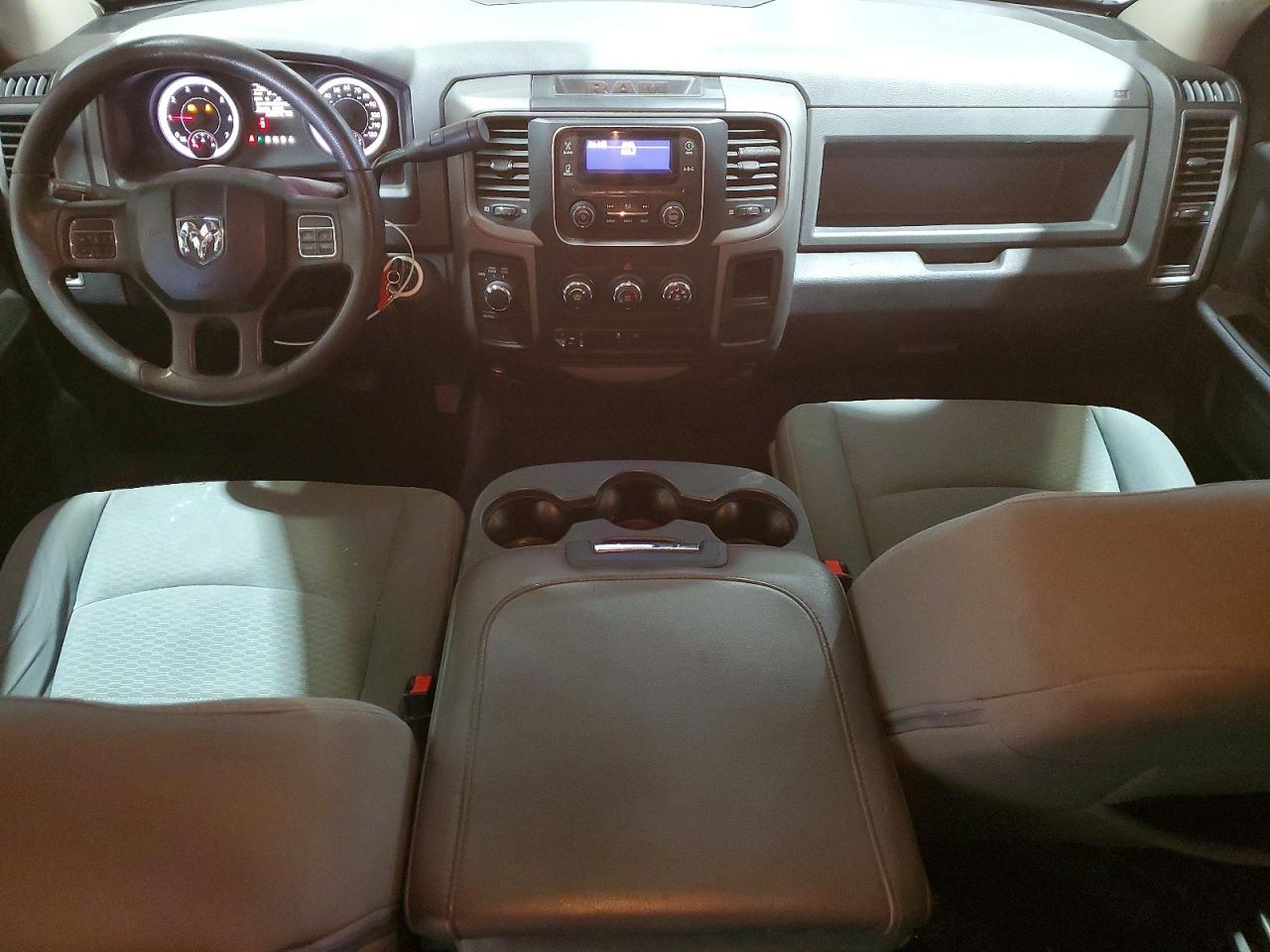 2013 RAM 1500 ST photo 15