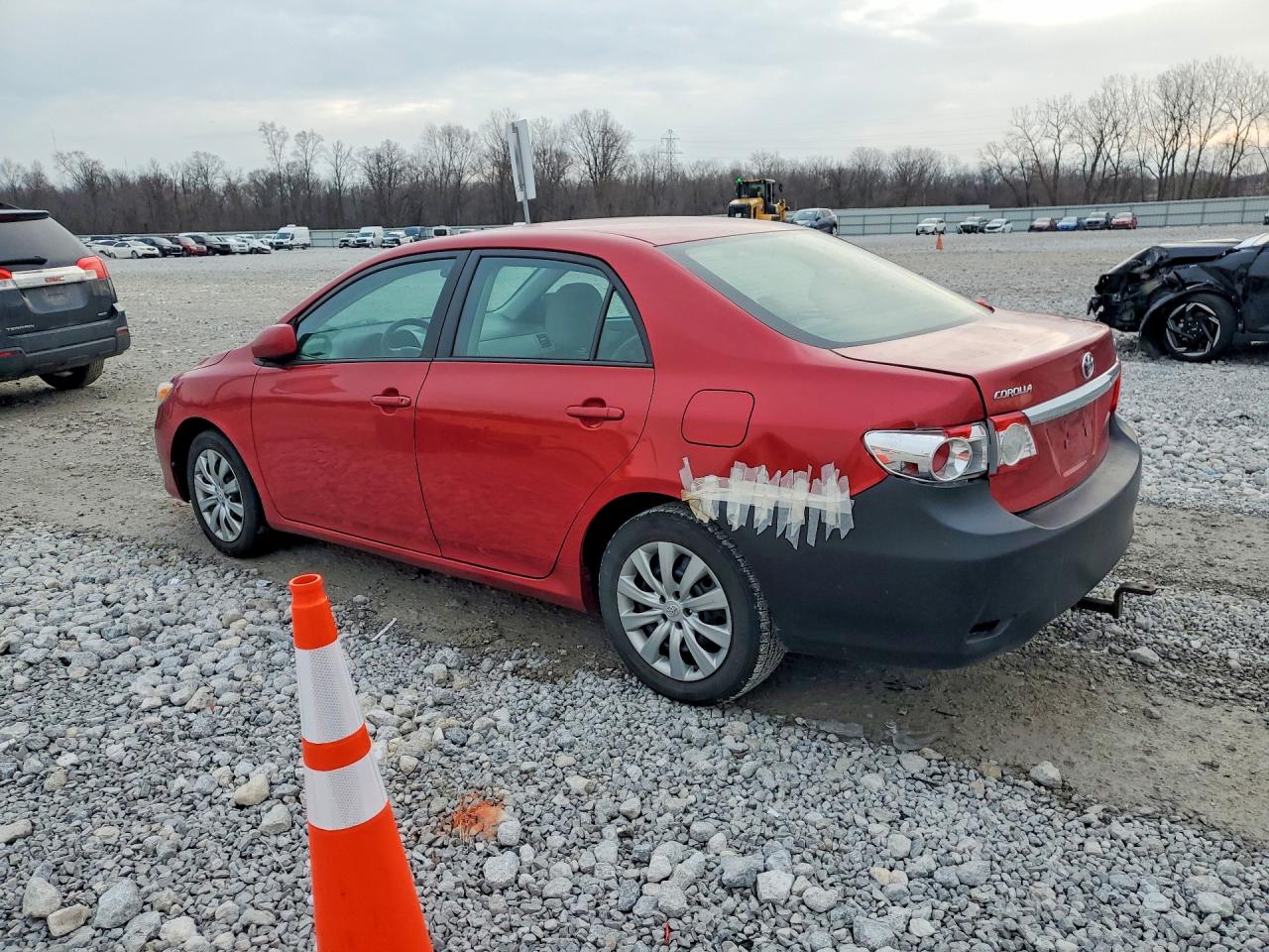 2012 TOYOTA COROLLA LE photo 3