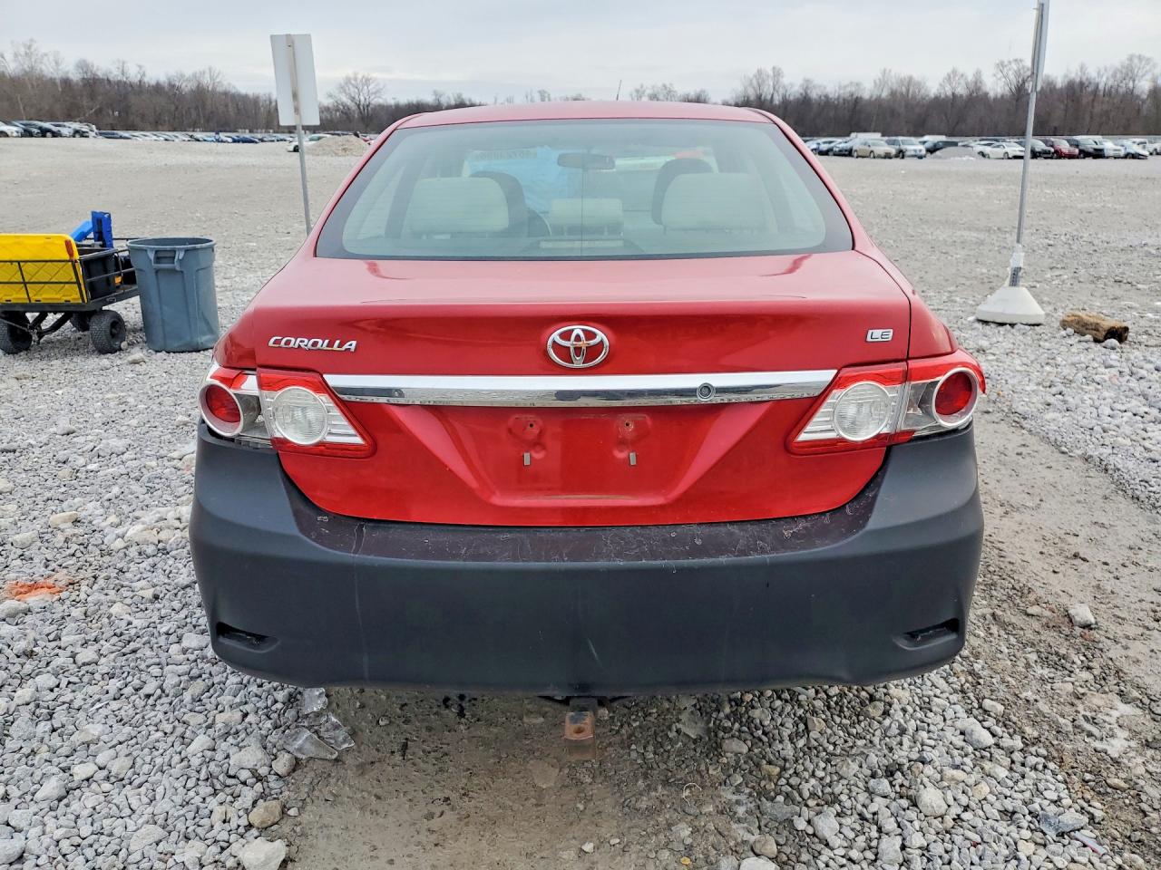 2012 TOYOTA COROLLA LE photo 11