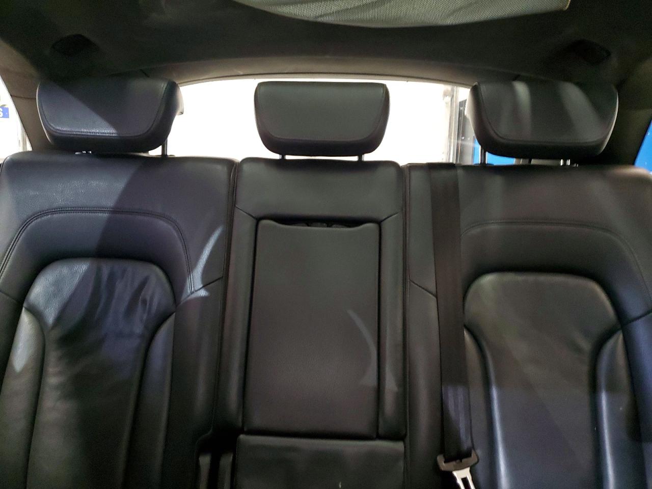 2010 AUDI Q5 PREMIUM PLUS photo 10