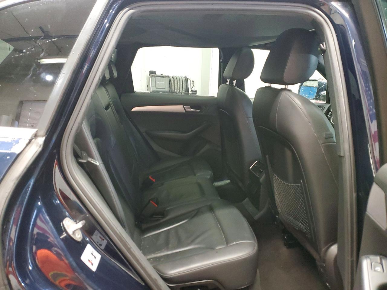 2010 AUDI Q5 PREMIUM PLUS photo 11