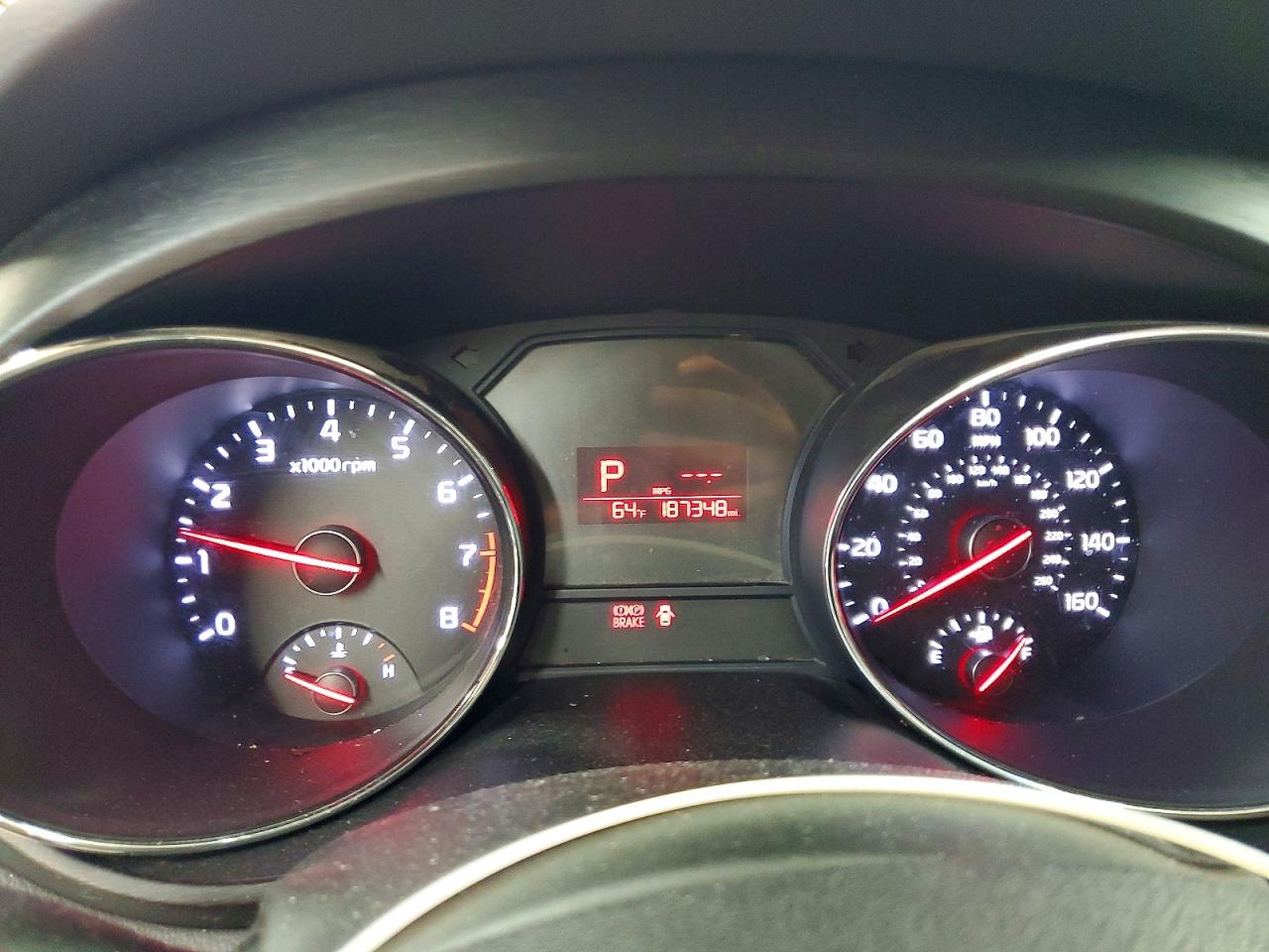 2016 KIA SEDONA LX photo 17
