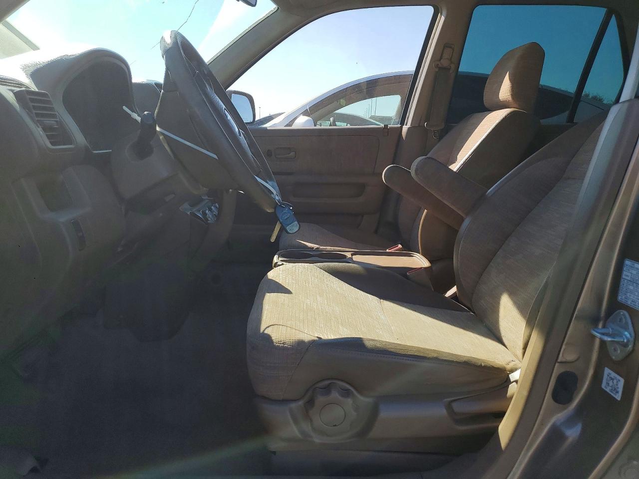 2004 HONDA CR-V LX photo 19
