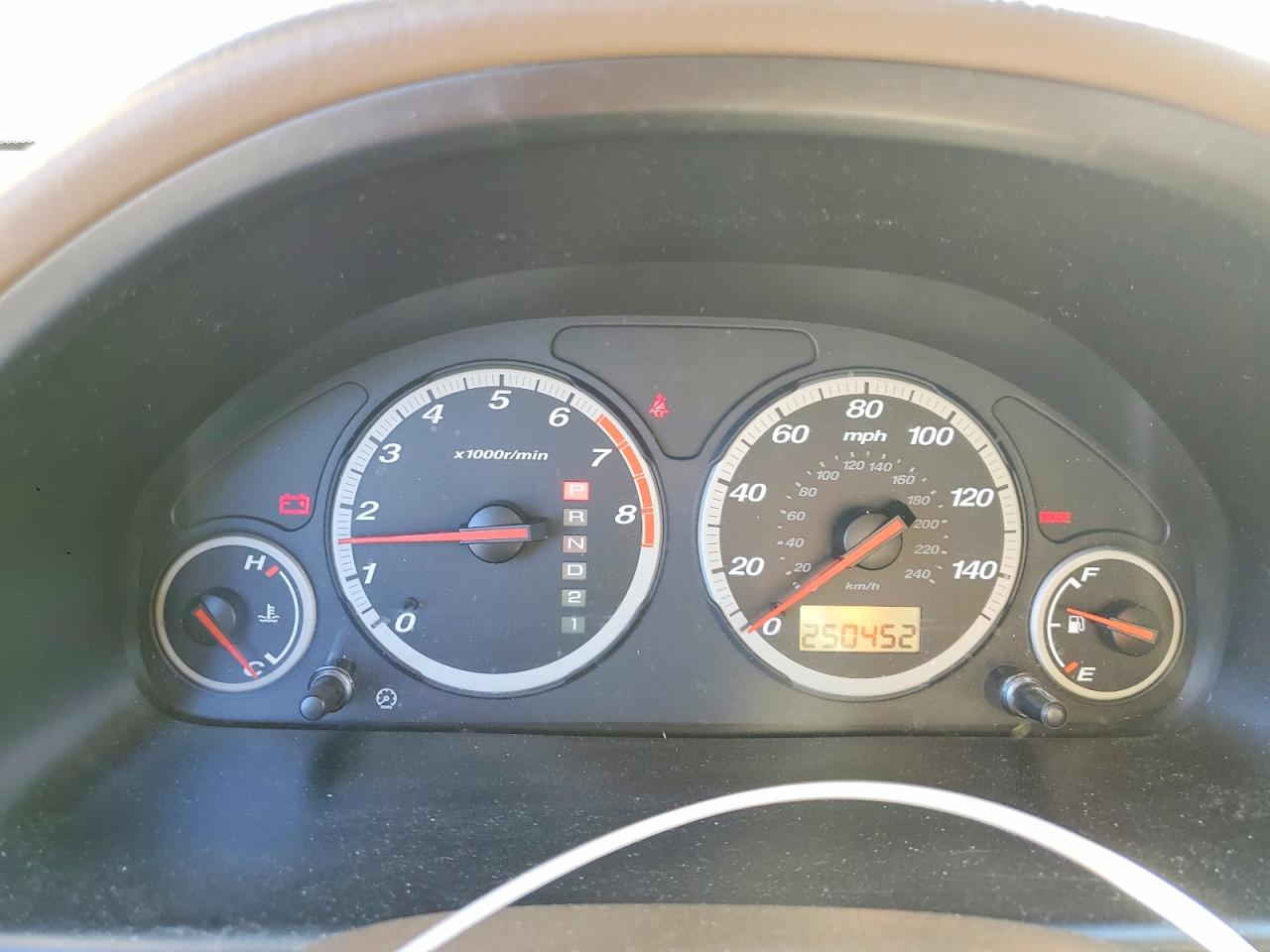 2004 HONDA CR-V LX photo 25