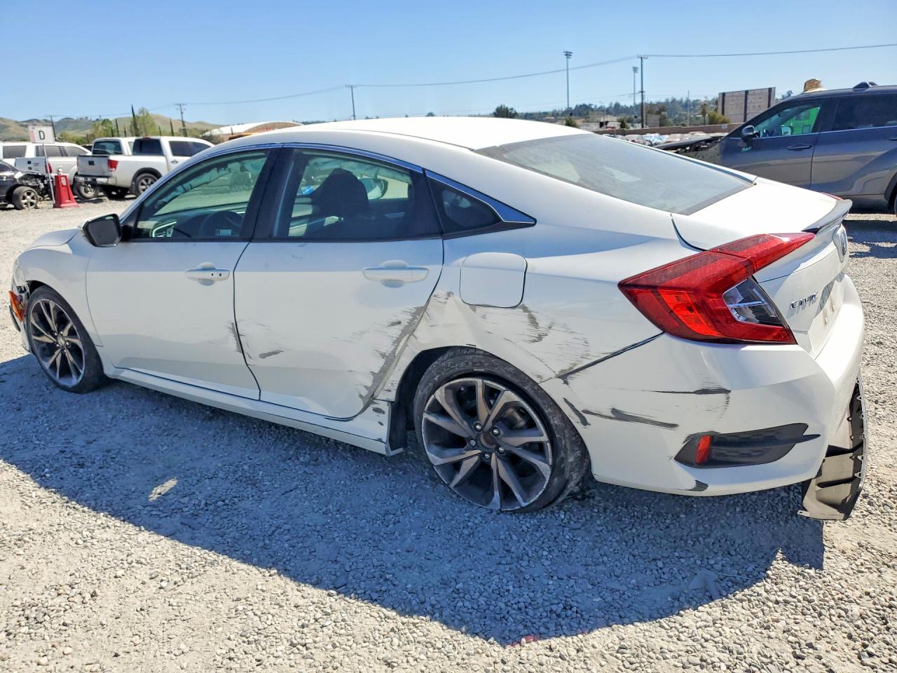 2020 HONDA CIVIC SPORT photo 4