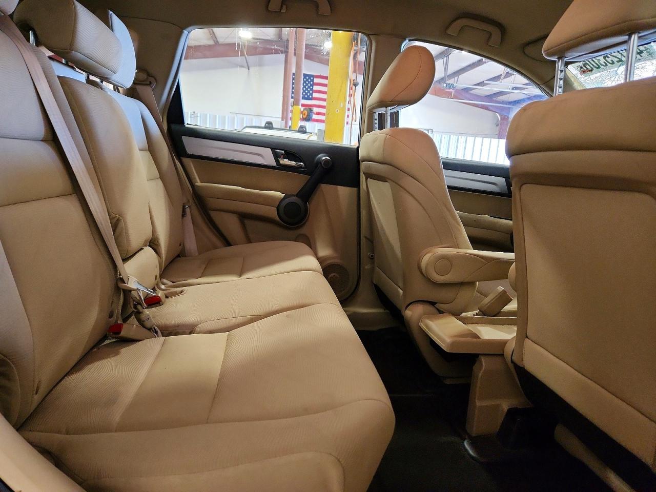 2010 HONDA CR-V LX photo 21