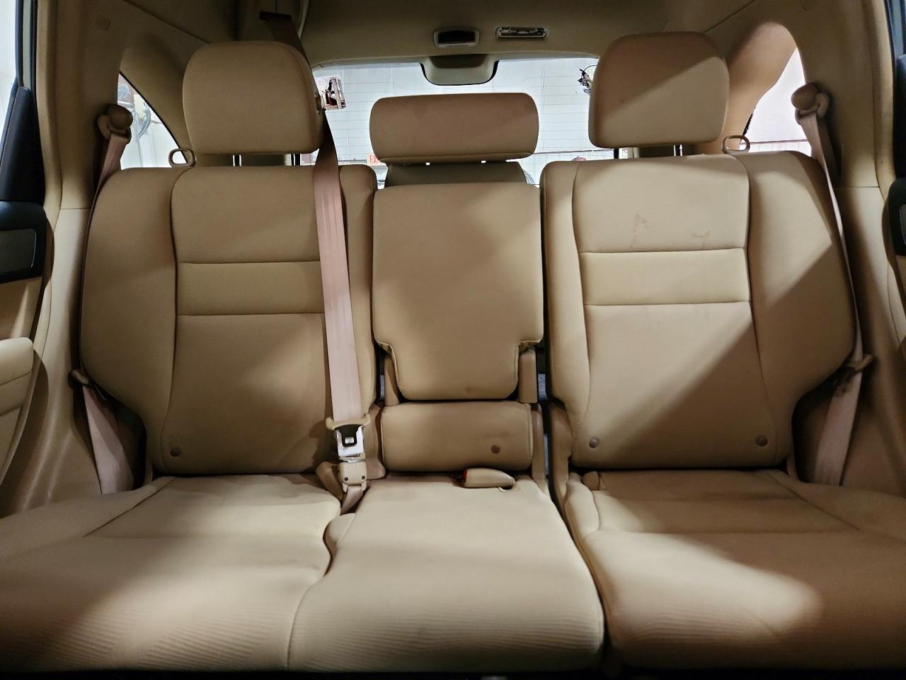 2010 HONDA CR-V LX photo 19
