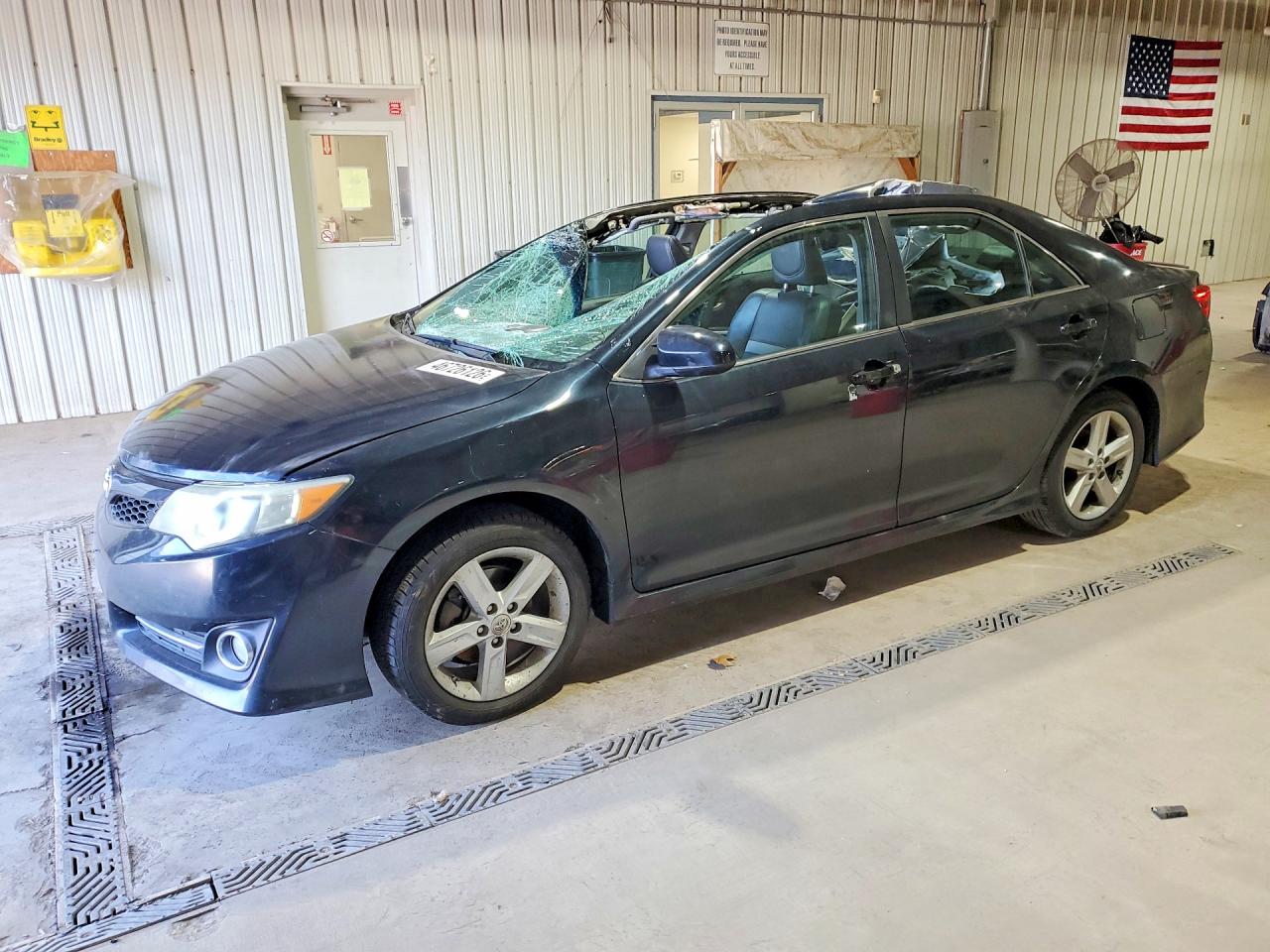 2012 TOYOTA CAMRY