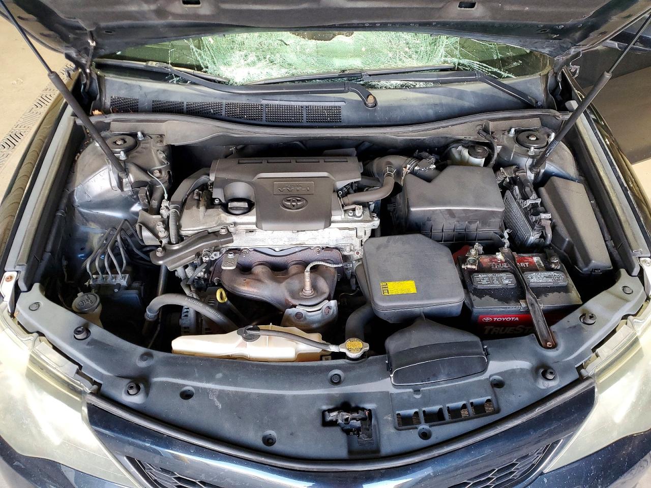 2012 TOYOTA CAMRY SE photo 21