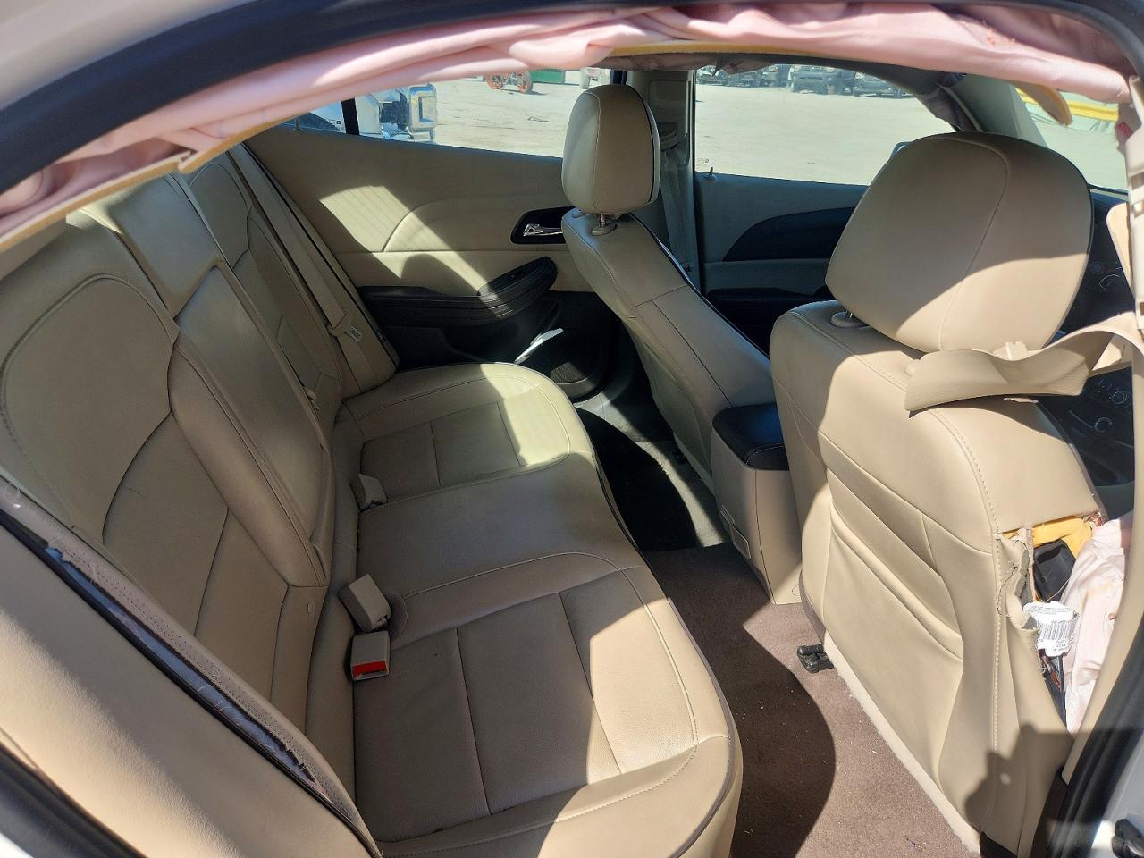 2014 CHEVROLET MALIBU 2LT photo 28