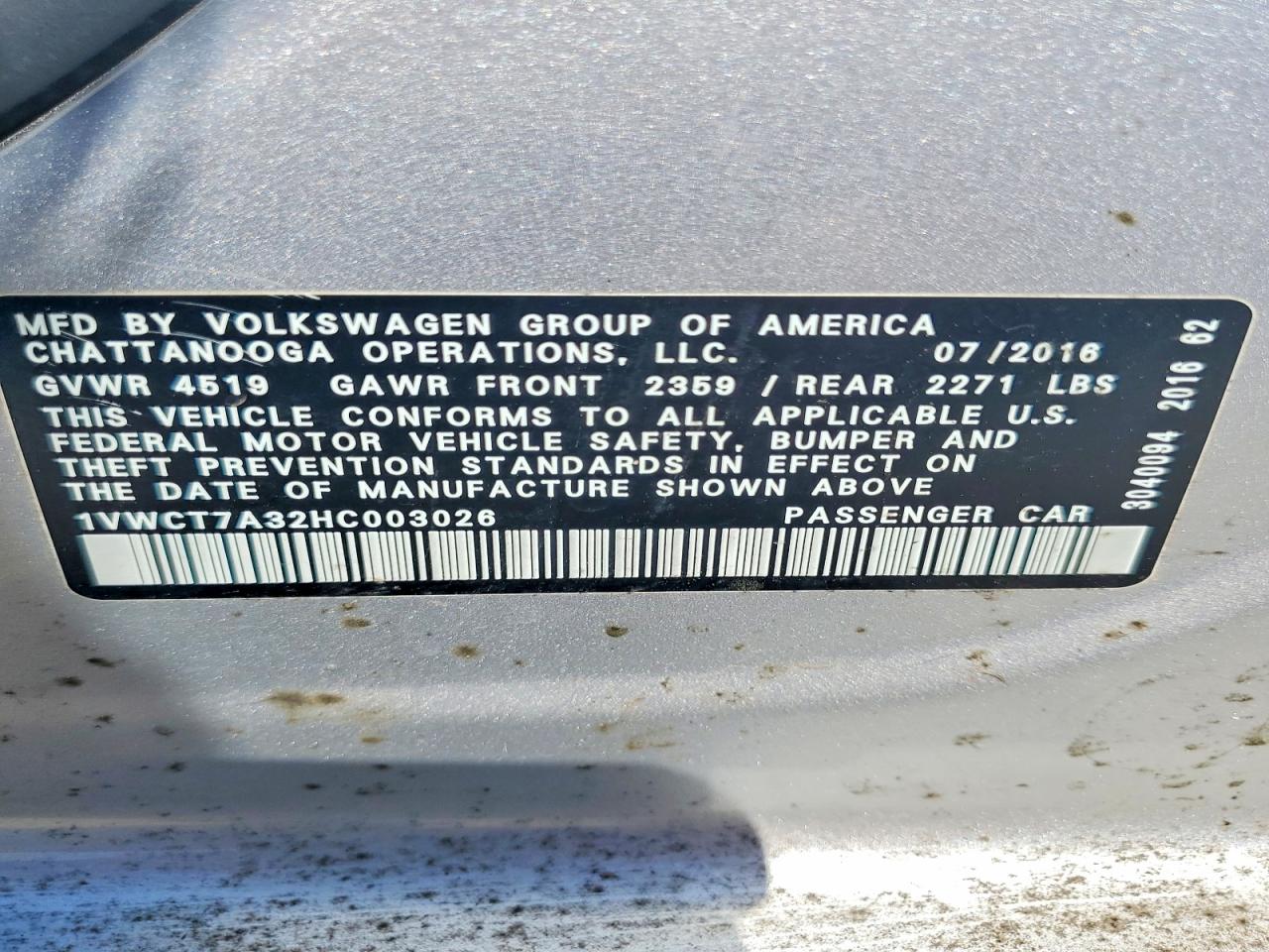 2017 VOLKSWAGEN PASSAT SEL PREMIUM photo 12
