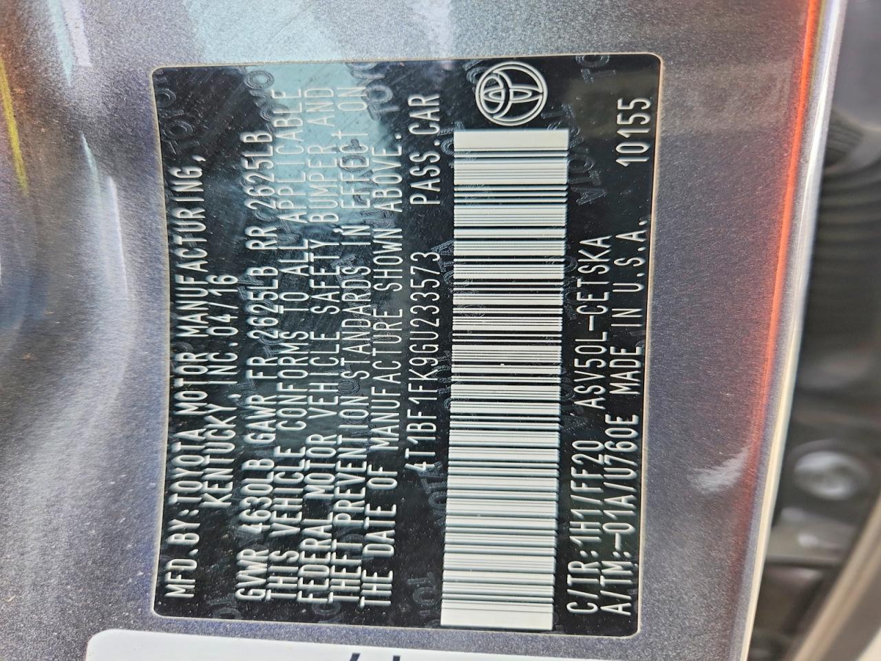 2016 TOYOTA CAMRY SE photo 13