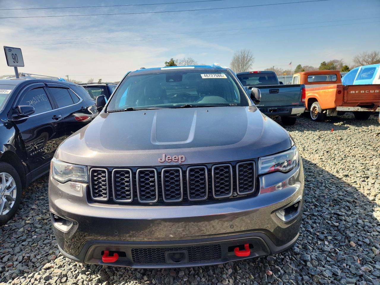 2020 JEEP GRAND CHEROKEE TRAILHAWK photo 9
