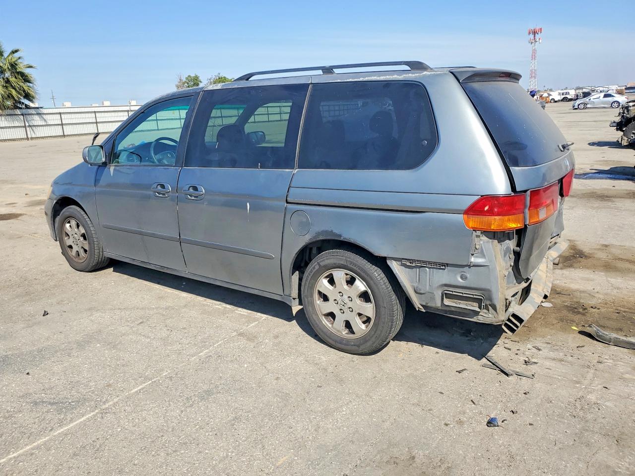 2002 HONDA ODYSSEY EXL photo 3