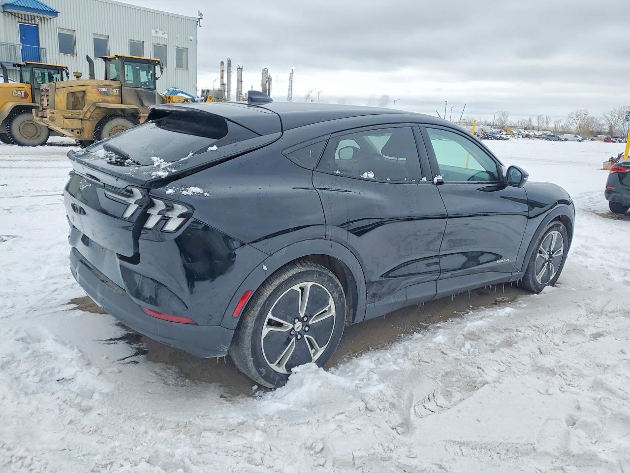2022 FORD MUSTANG MACH-E SELECT photo 5