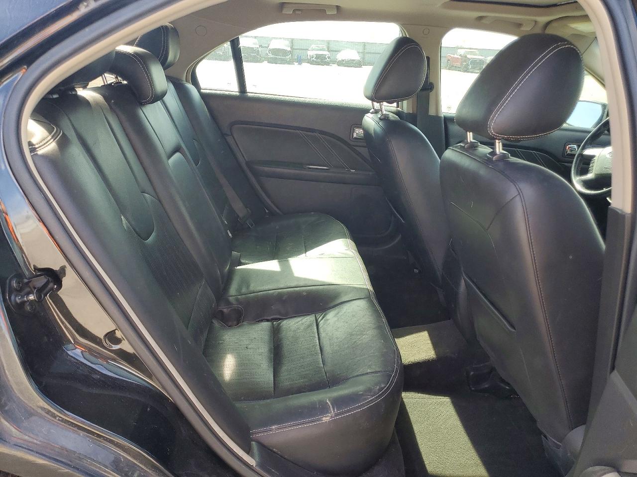 2011 FORD FUSION SPORT photo 19