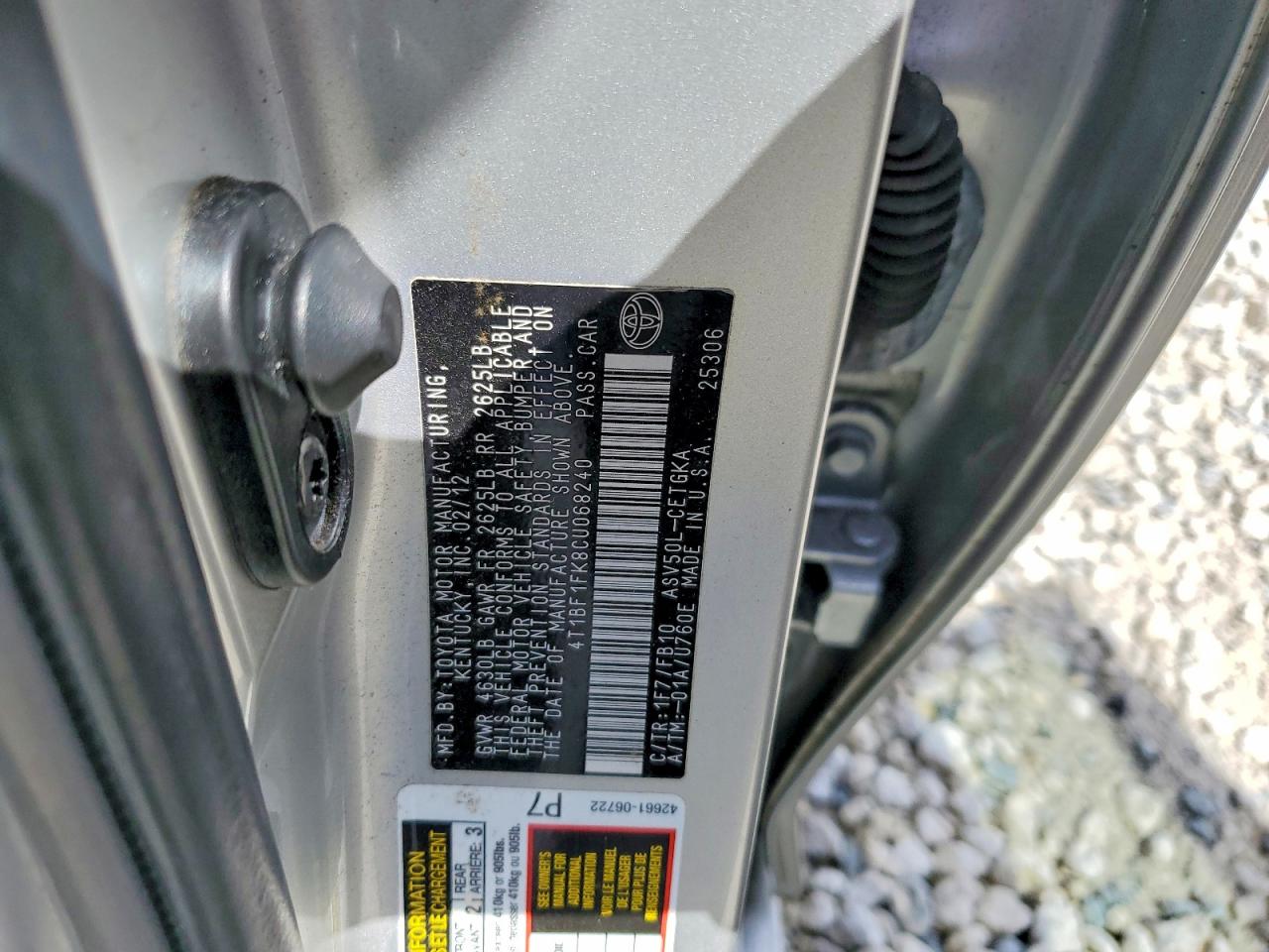 2012 TOYOTA CAMRY XLE photo 34