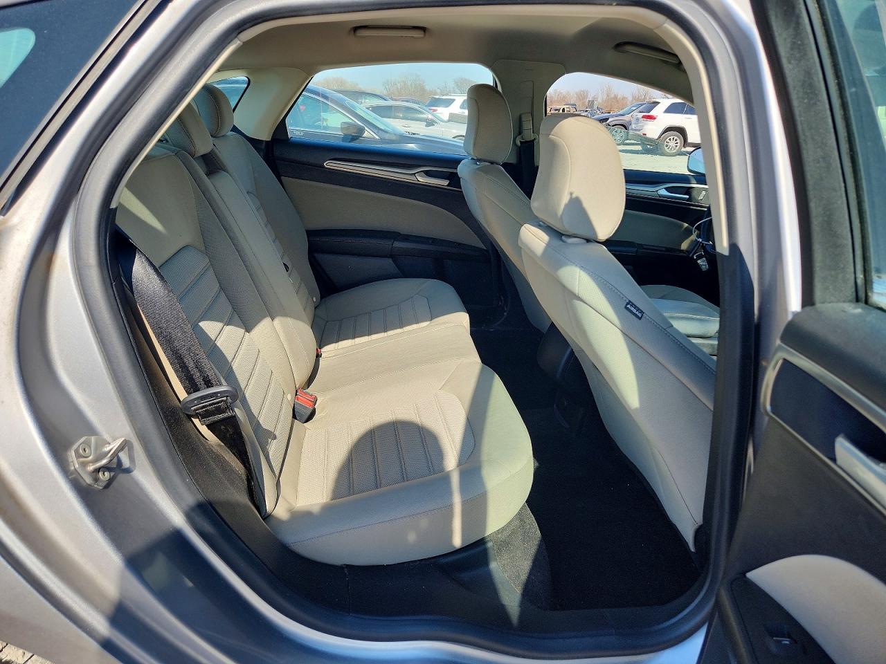 2020 FORD FUSION S photo 19