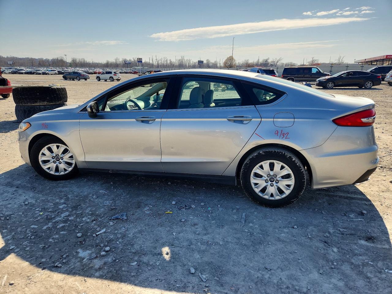 2020 FORD FUSION S photo 3