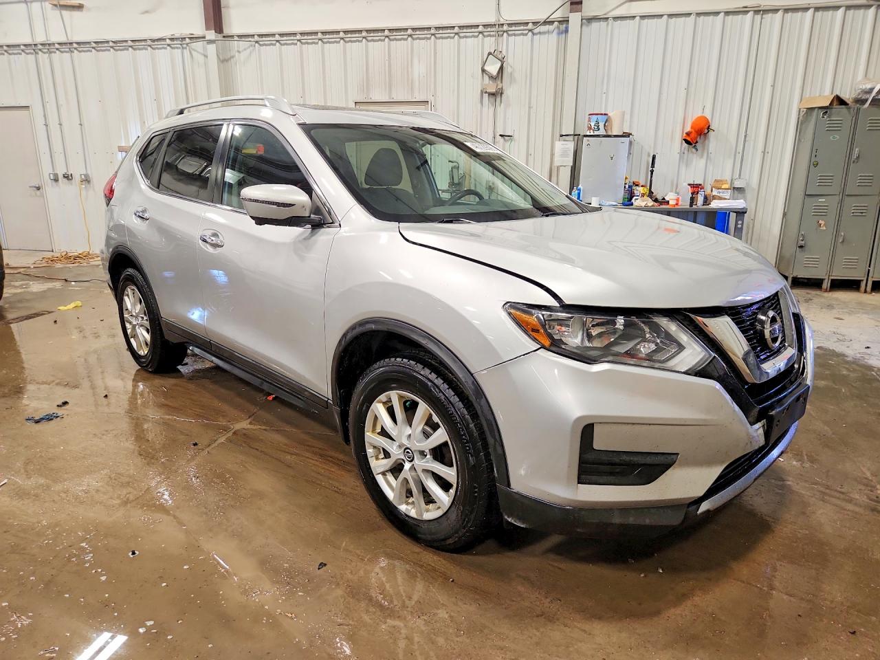 2017 NISSAN ROGUE SV photo 7