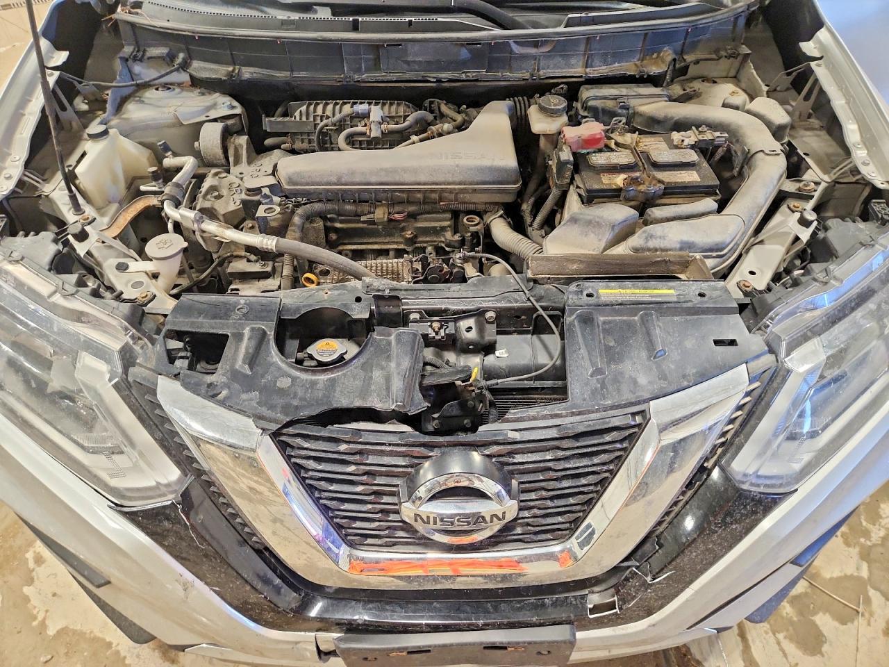 2017 NISSAN ROGUE SV photo 23