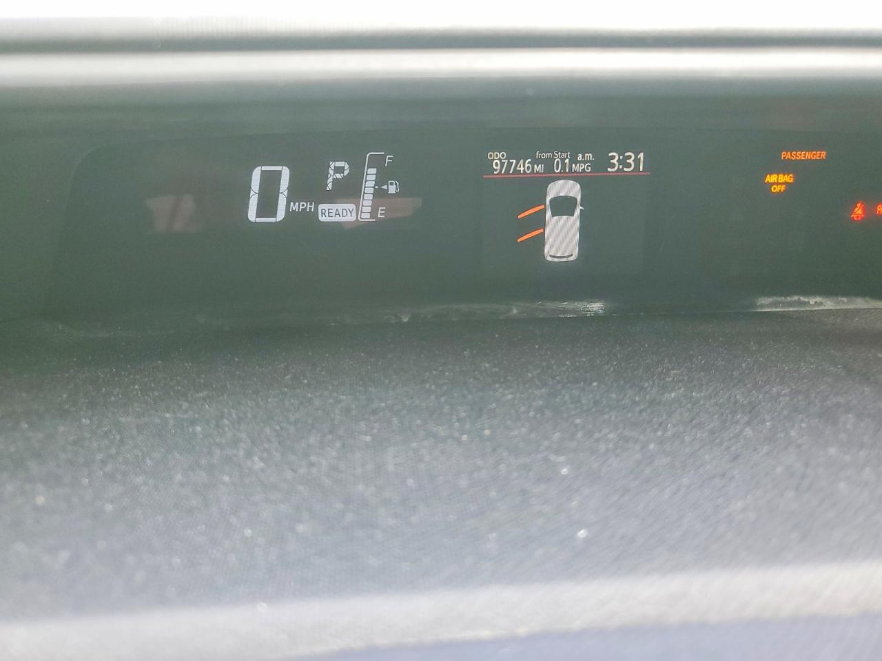 2016 TOYOTA PRIUS C TWO photo 25
