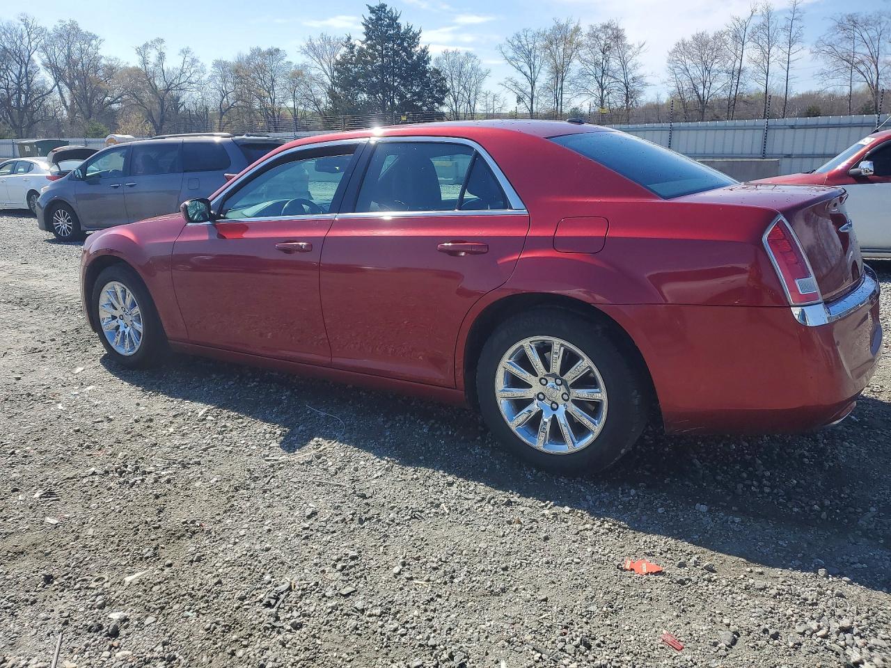 2014 CHRYSLER 300 photo 4