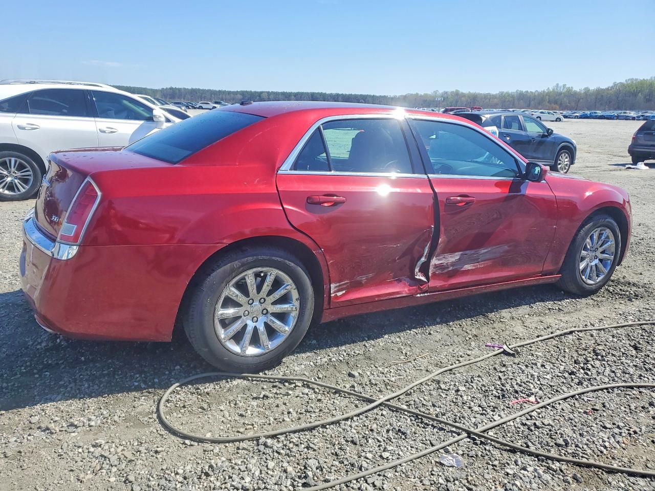 2014 CHRYSLER 300 photo 7