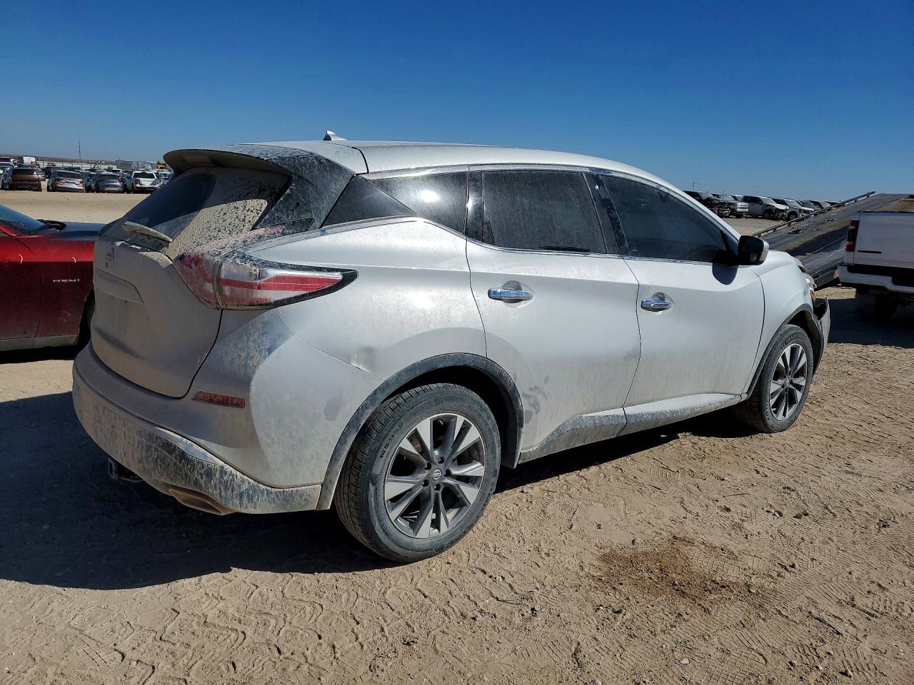 2015 NISSAN MURANO S photo 5