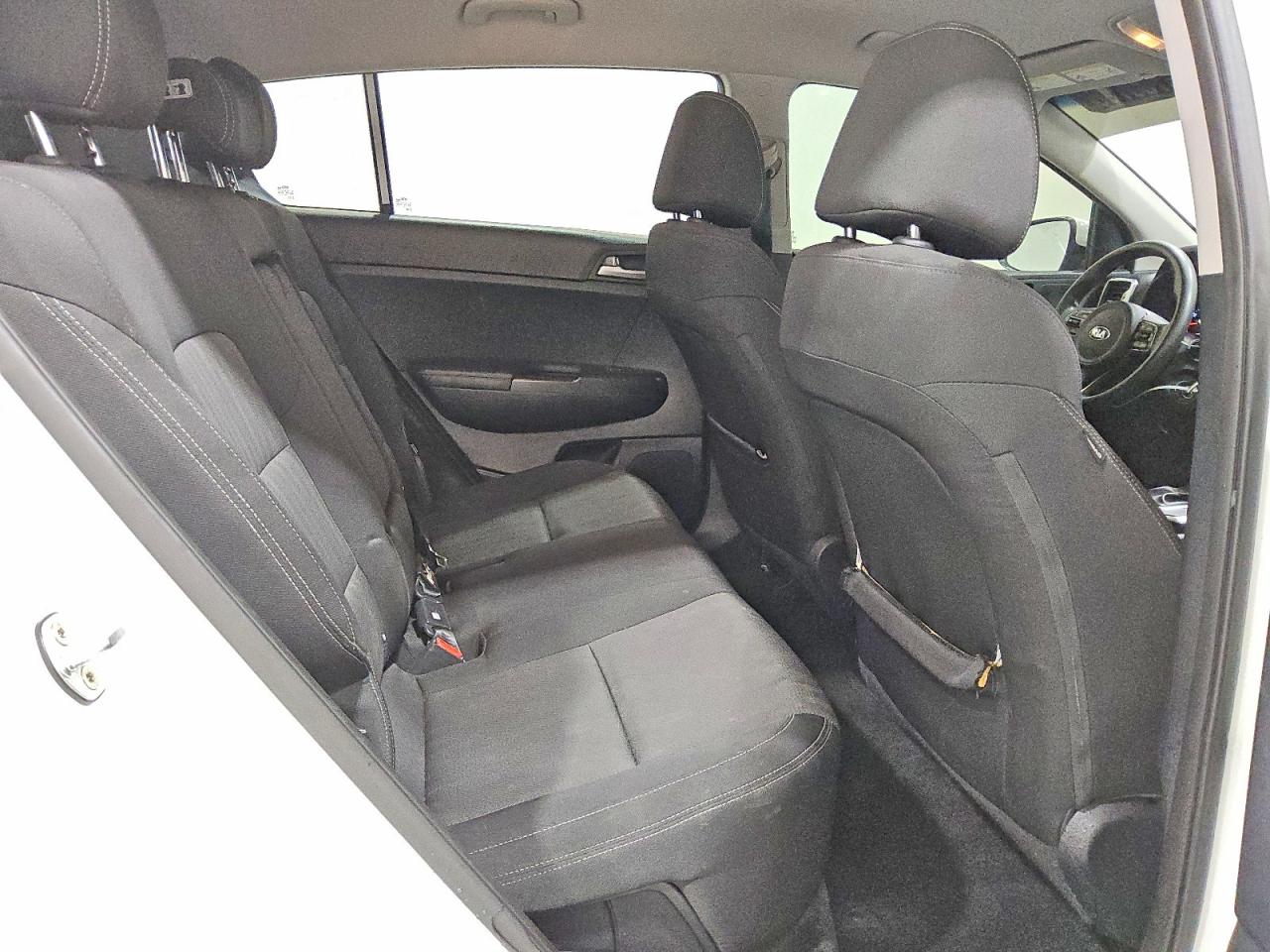 2017 KIA SPORTAGE LX photo 11
